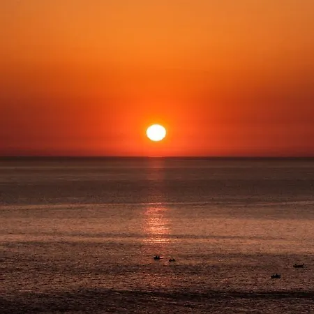 מלון Marabou Chorefto