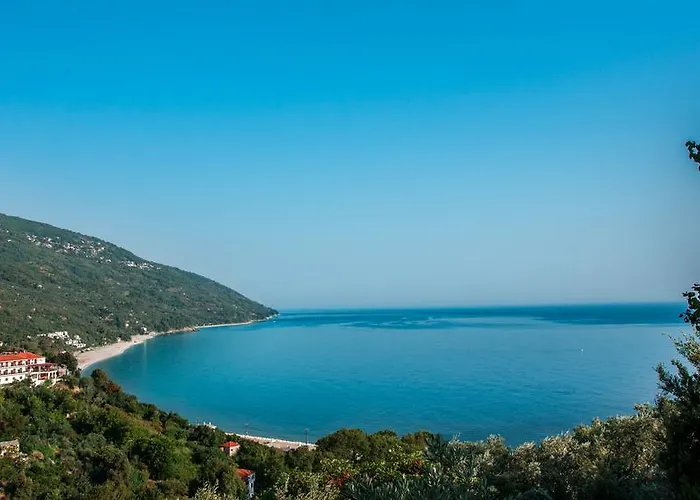 Marabou Chorefto Otel 2*