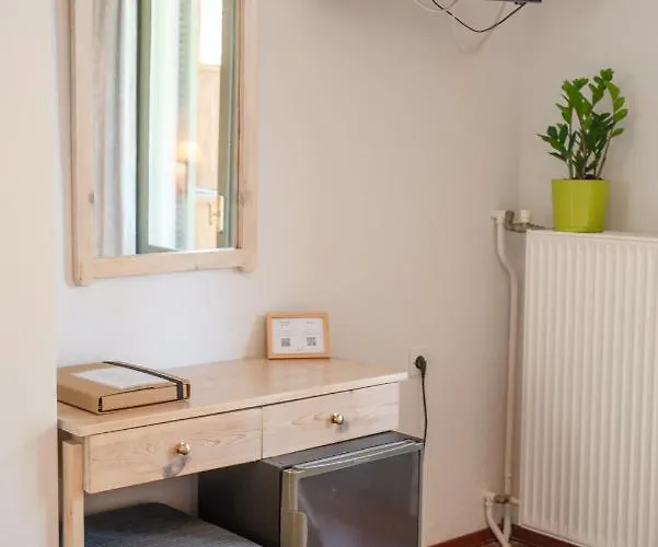 Otel Marabou Chorefto 2*