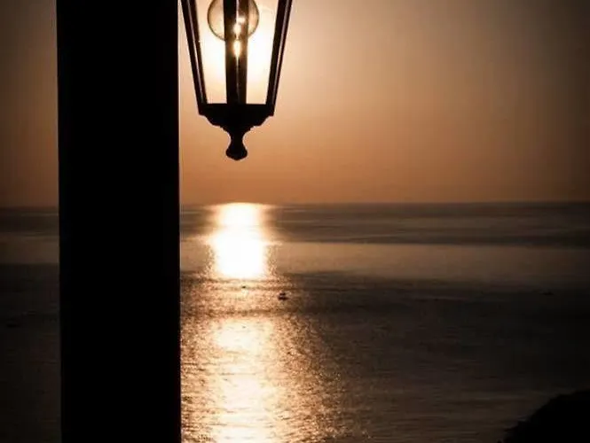 Marabou Chorefto Otel 2*